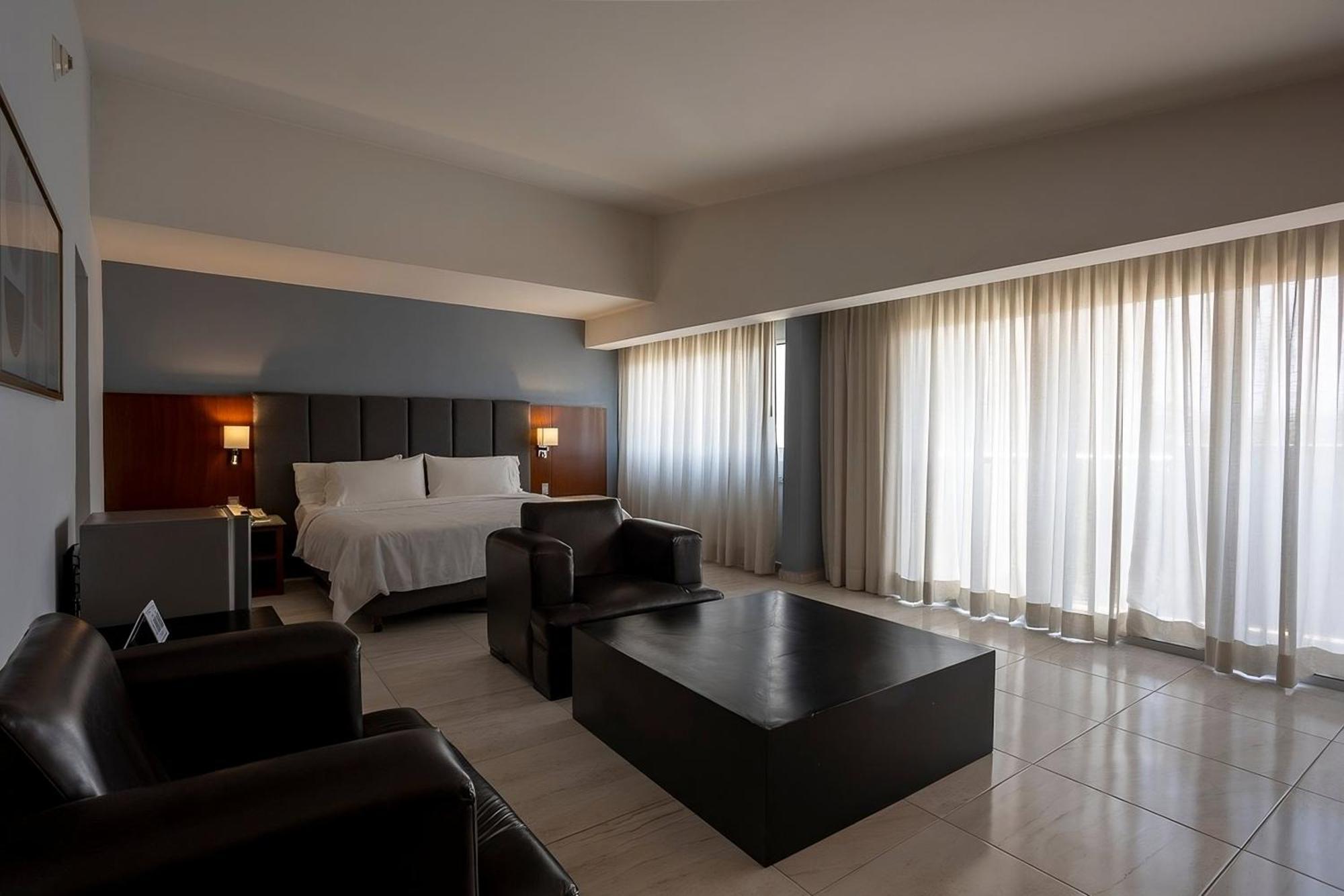 Holiday Inn Puebla Finsa By Ihg Esterno foto